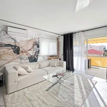 Apartment Moderne A Cannes